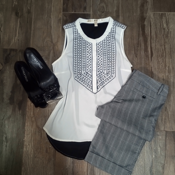 Jeffery Tyler Black Heels - Picture 6 of 6